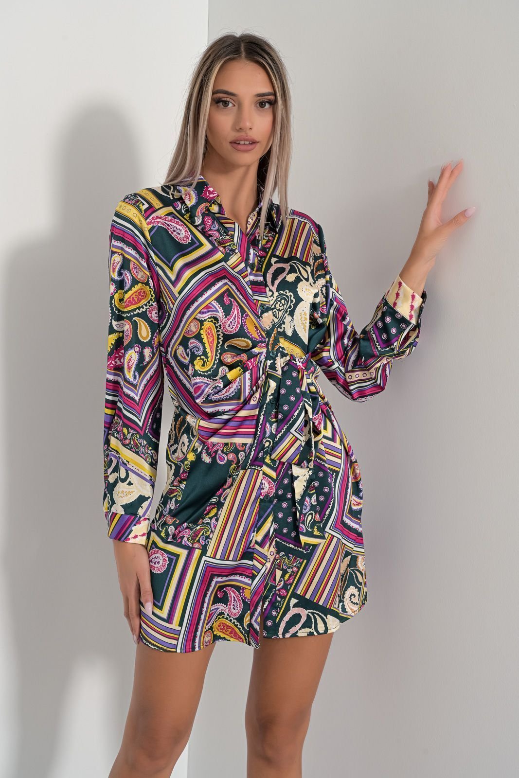 ΦΟΡΕΜΑ ΣΑΤΙΝΕ ΜΕ ΛΑΧΟΥΡΙ