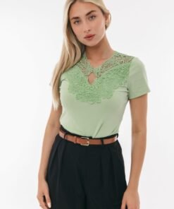 Μπλούζα με Δαντέλα